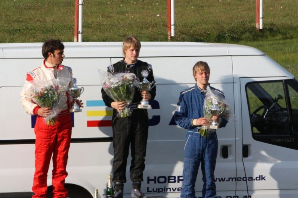 Šogad 21 gadu vecais jaunietis kļuva par trīskārtēju NEZ rallijkrosa čempionu.
Autors: No personīgā arhīva