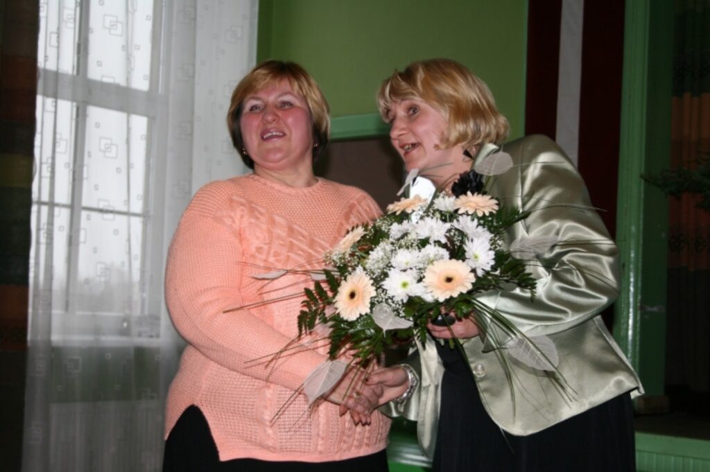 Nominācijā “Cilvēks skolā” ģimnāzisti visvairāk savu balsu atdevu par skolas garderobisti Olgu Tiščenko.
Autors: Inga Karpova