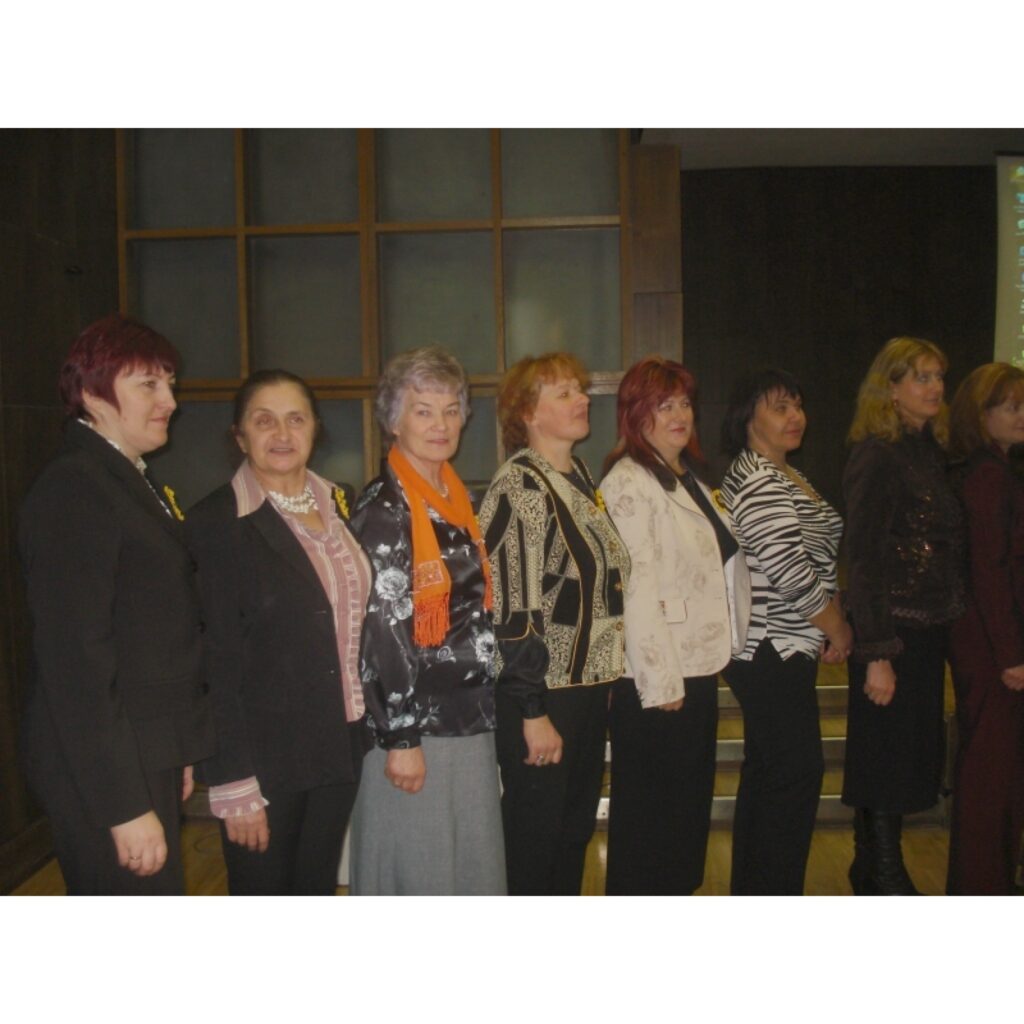 Novembra beigās Rīgā, Zemkopības ministrijā, norisinājās Latvijas lauku sieviešu apvienības rīkotā konference, kurā piedalījās un uzstājās arī Valkas rajona pārstāvji.