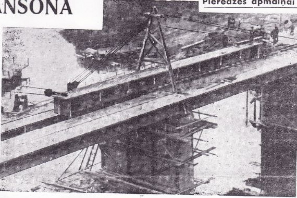 Tilte būve pār Gauju Gaujienā 1959. gadā.
Autors: Guntis Gāle