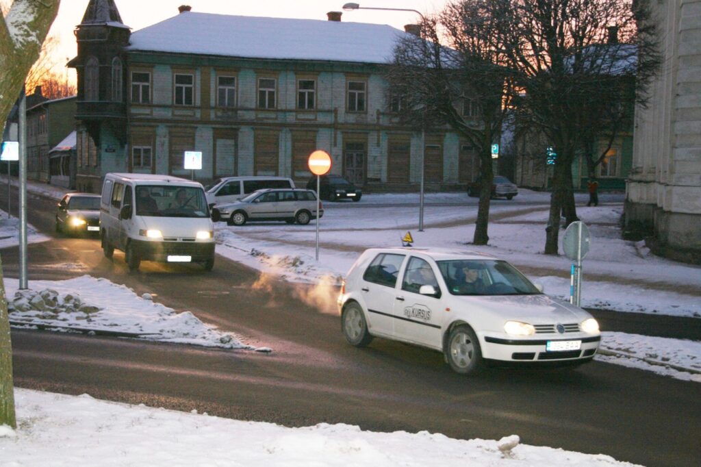 Tādas statistikas, kādus pārkāpumus Igaunijā vairāk izdara Latvijas iedzīvotāji, nav.
Autors: Aldis Dubļāns