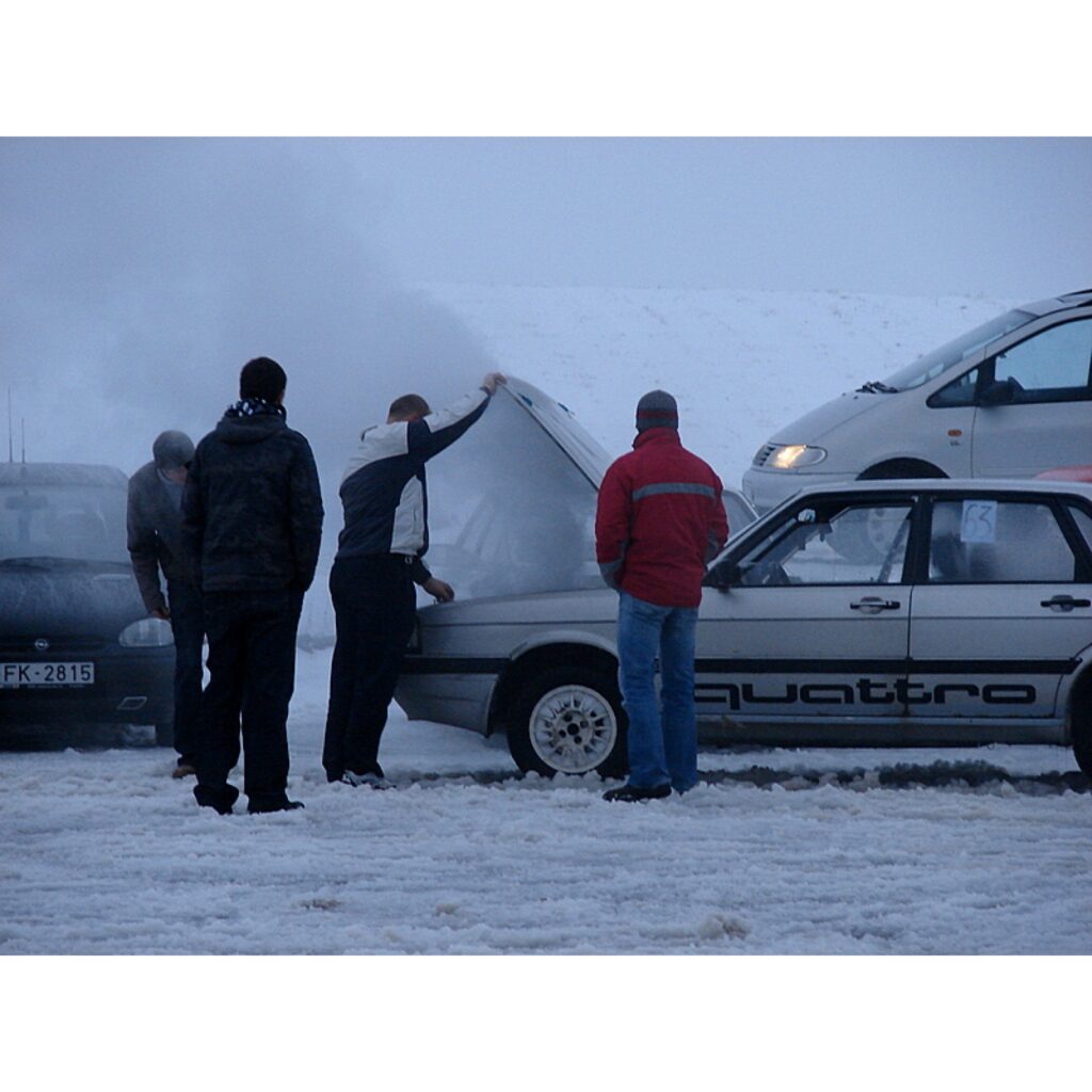 Šodien Smiltenes sporta un atpūtas kompleksa "Teperis" supersprinta trasē norisinājās autosacensību  „Amatieru kauss 2009” 6. posms. Sacensības kārtējo reizi spēja pulcēt arvien jaunus dalībniekus no tuvākām un tālākām vietām. Trijās...
Autors: Santa Sinka