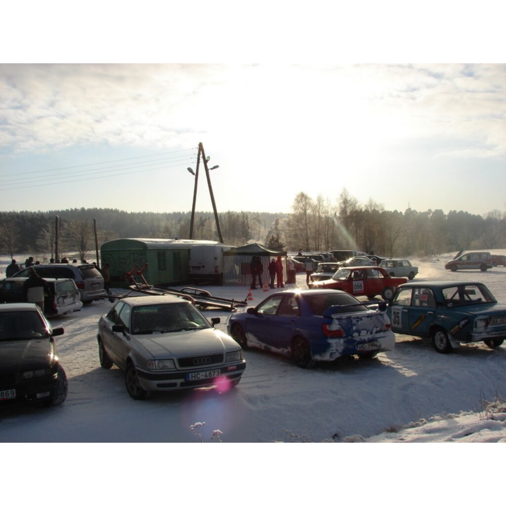 Šodien, 4. janvārī, sporta un atpūtas kompleksā „Teperis” notika vieglo auto vadīšanas sacensību „Amatieru kauss 2009” (Smiltene) 3. posms. Tajā pavisam piedalījās 34 dalībnieki. Jau rīt sniegsim informāciju par šī posma rezultātiem.
Rezult...
Autors: Santa Sinka