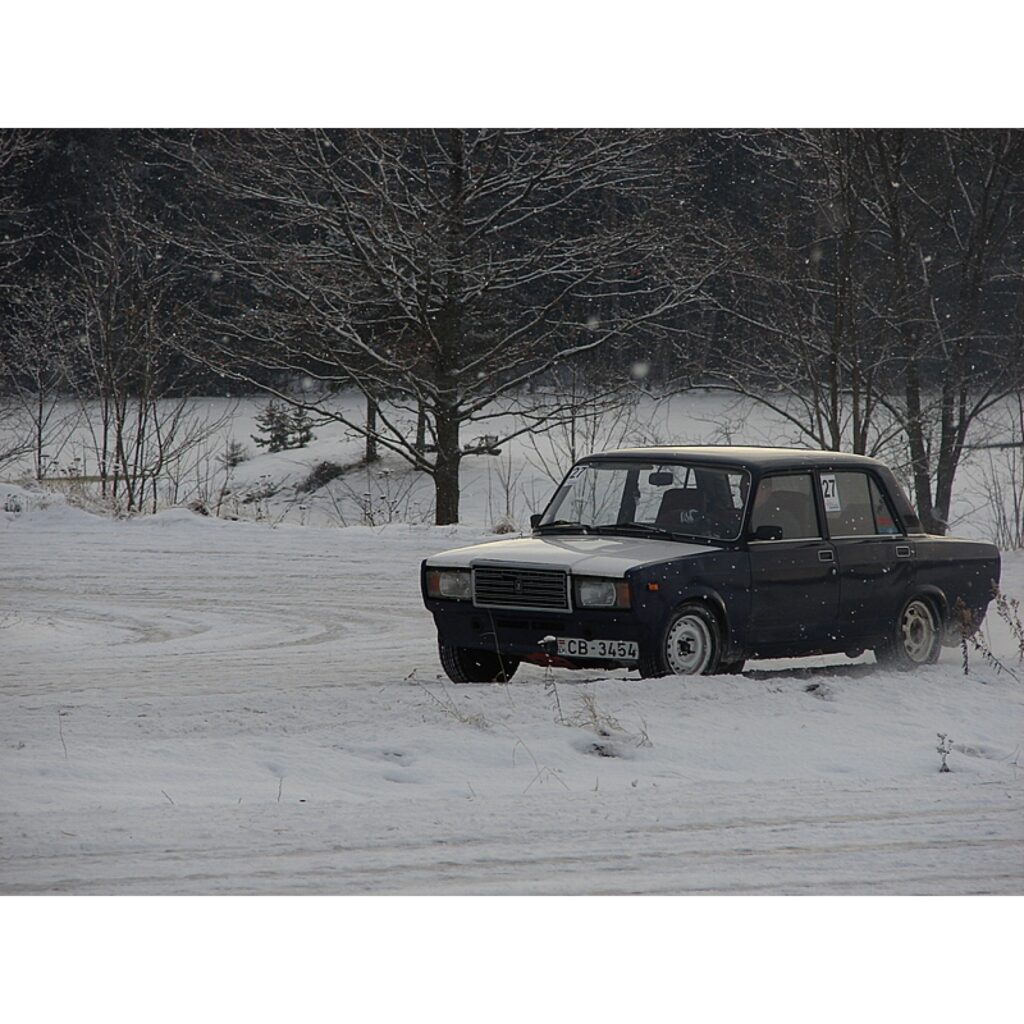Šodien, 4. janvārī, sporta un atpūtas kompleksā „Teperis” notika vieglo auto vadīšanas sacensību „Amatieru kauss 2009” (Smiltene) 3. posms. Tajā pavisam piedalījās 34 dalībnieki. Jau rīt sniegsim informāciju par šī posma rezultātiem.
Rezult...
Autors: Santa Sinka