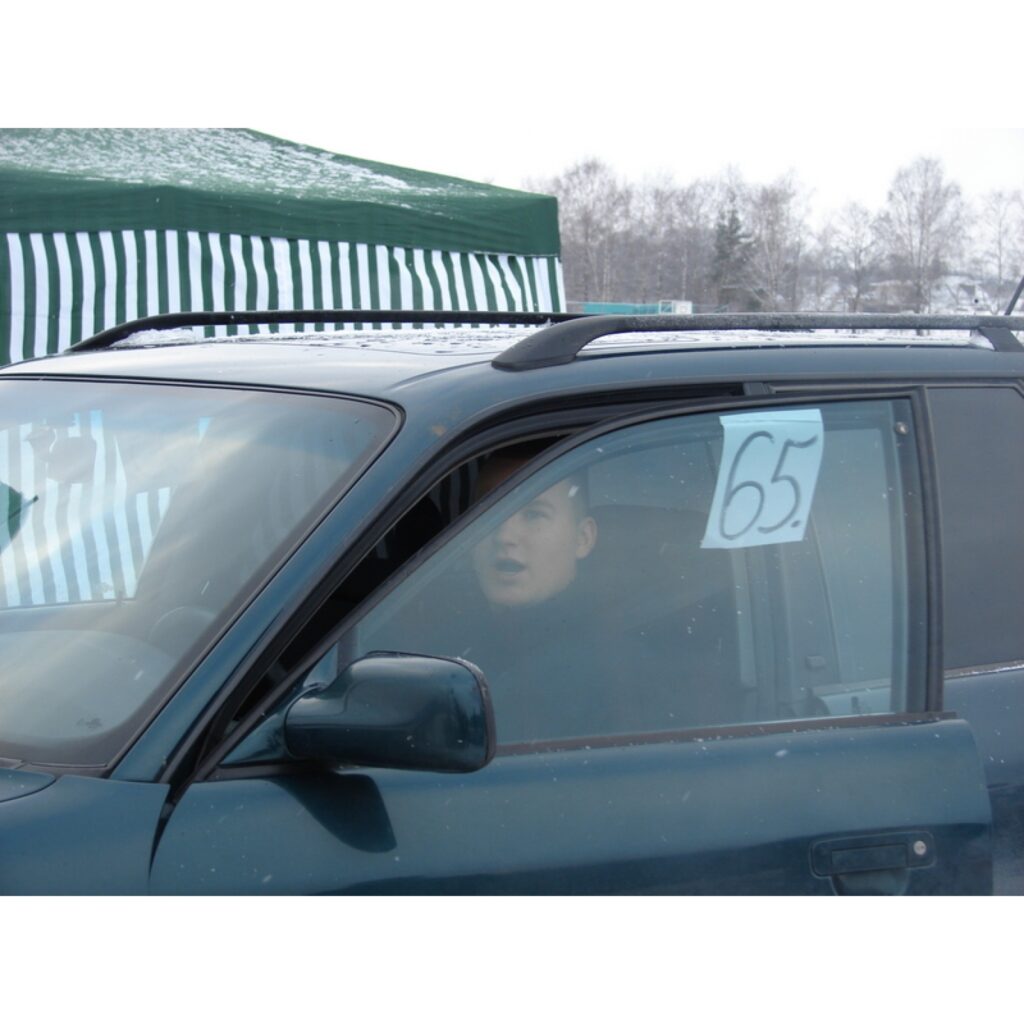 Šodien, 4. janvārī, sporta un atpūtas kompleksā „Teperis” notika vieglo auto vadīšanas sacensību „Amatieru kauss 2009” (Smiltene) 3. posms. Tajā pavisam piedalījās 34 dalībnieki. Jau rīt sniegsim informāciju par šī posma rezultātiem.
Rezult...
Autors: Santa Sinka
