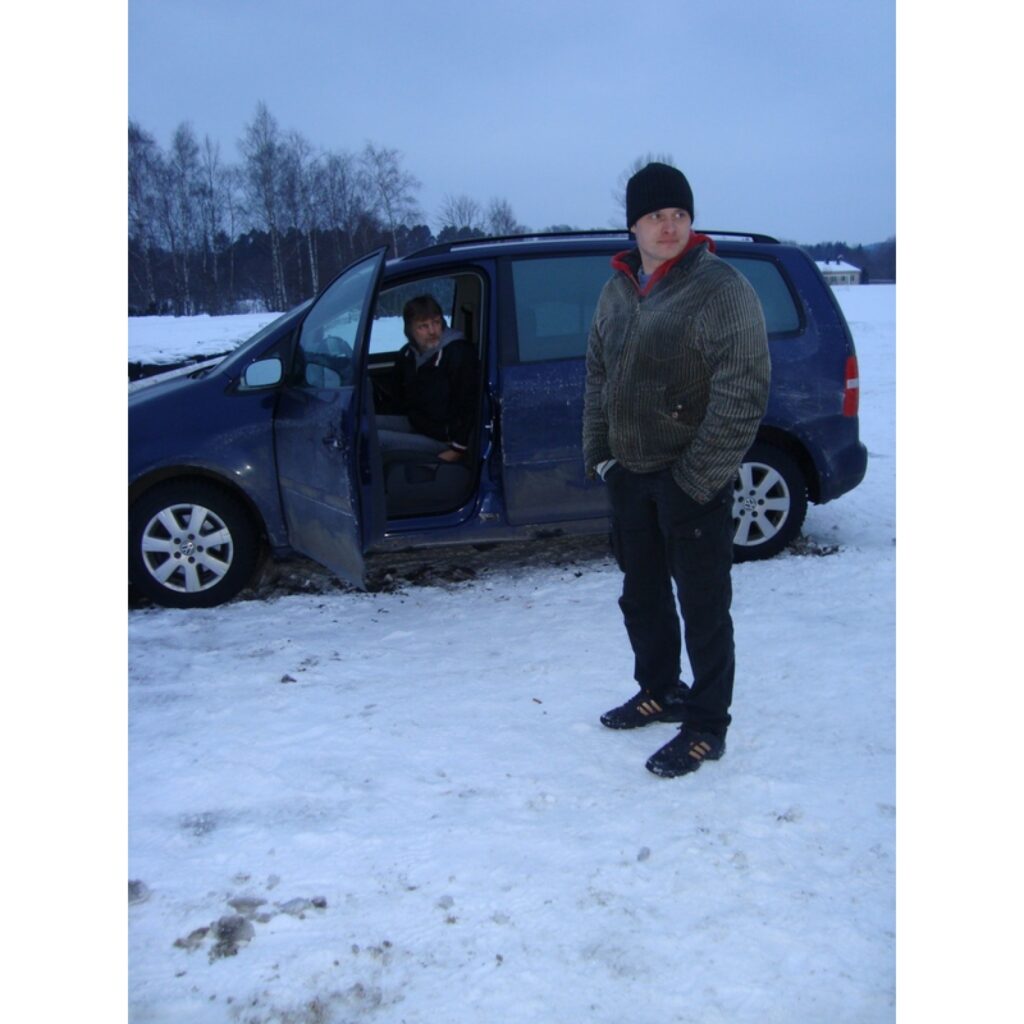 Svētdien Smiltenes supersprinta trasē norisinājās „Amatieru kauss 2009”. Kad sezona tuvojas beigām, amatieriem katrs sacensībās iegūtais vai konkurentam zaudētais punkts ir svarīgs.
Visas dienas garumā uz meistarību, pieredzi un veiksmi...
Autors: Santa Sinka