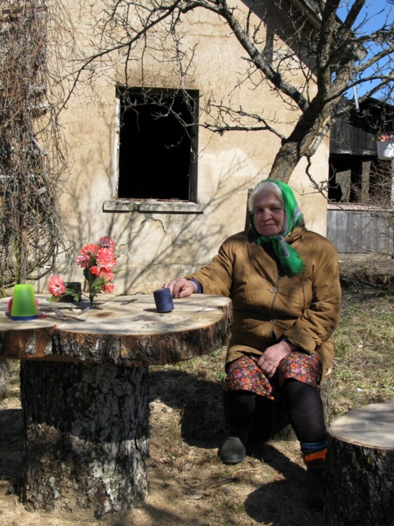 Pensionāre no sirds pateicās visiem labestīgajiem un dāsnajiem cilvēkiem, kuri viņai un dzīvesbiedram palīdzēja atgūties pēc ugunsgrēka.
Autors: Santa Sinka