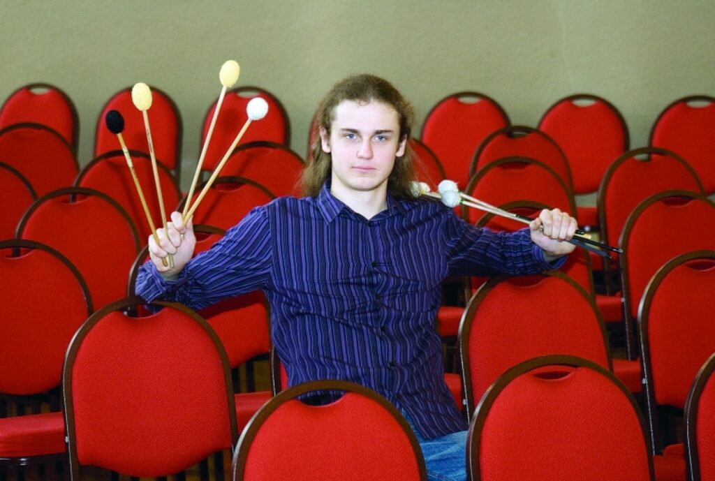 Jaunais mūziķis Guntars Freibergs Valkā rādīs savu meistarību uz tādiem instrumentiem, kuri te nav skanējuši. 
Autors: Aldis Dubļāns