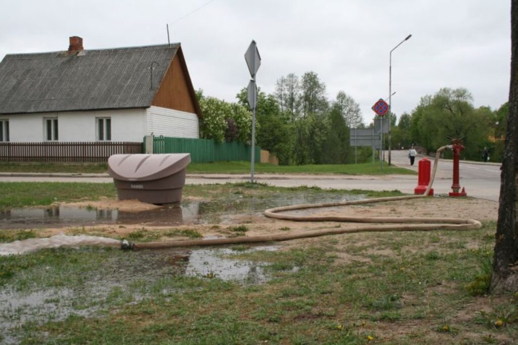 Vakar Valkā notika ūdens sistēmas skalošana caur hidrantiem. 
Autors: Inga Karpova