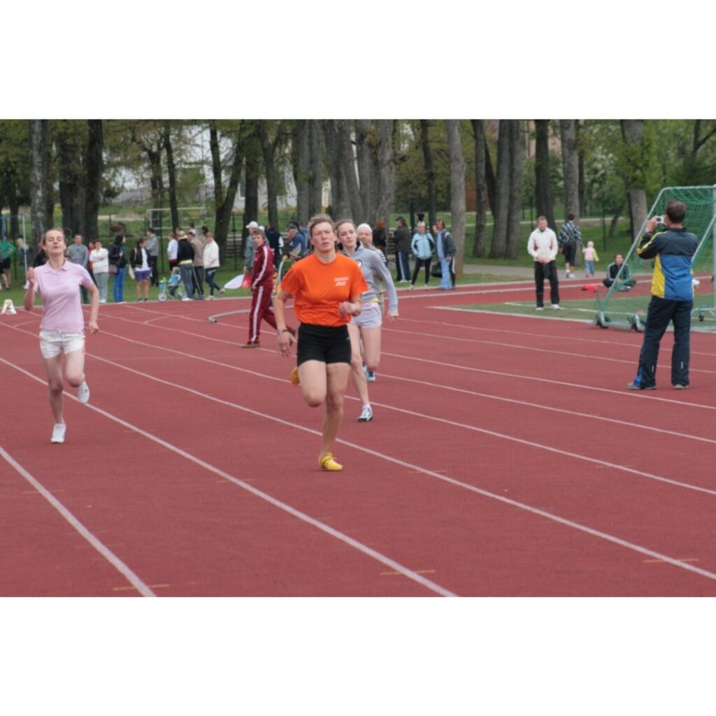 Valkas rajona pašvaldību sporta spēlēm gulbja dziesma. Neviens nevar paredzēt vai būs nākamās un, ja būs, tad kādas. Šajās spēlēs piedalījās trīs pilsētu un 10 pagastu komandas. tas ir mazāk nekā iepriekšējos gados. Cīņas sparu tas...
Autors: Aldis Dubļāns
