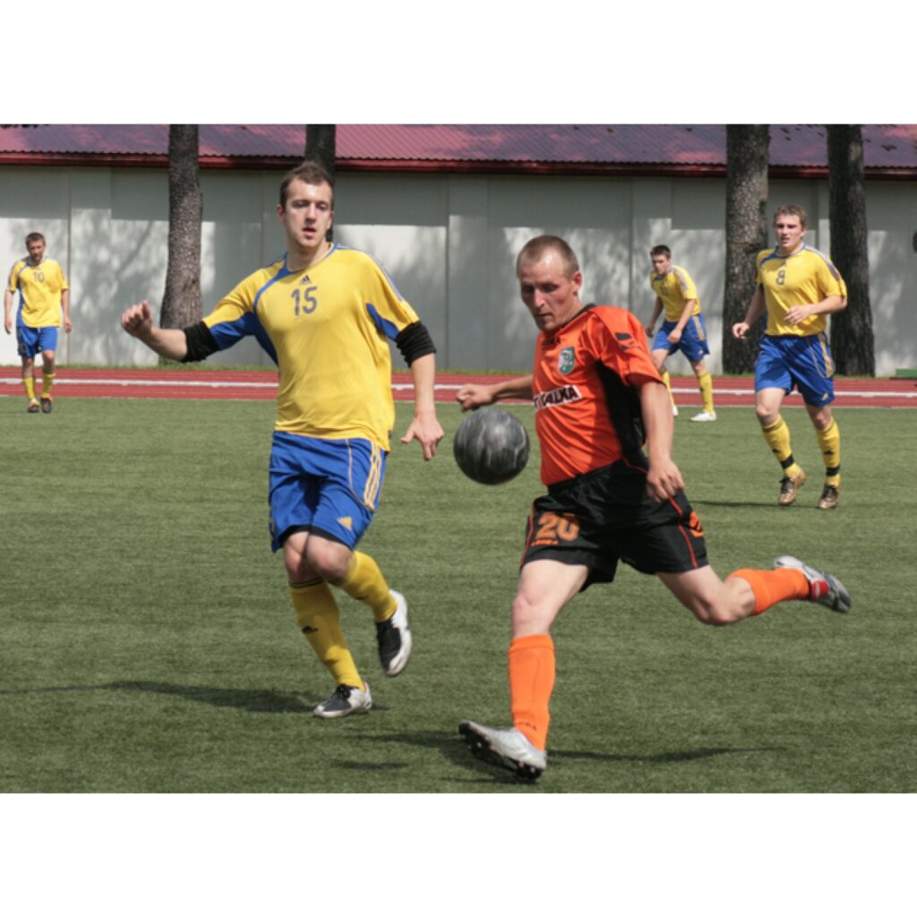 FK "Valka" futbolistiem pirmā vairāk nekā pārliecinošā uzvara pret Staiceles komandu - 5:1
Autors: Aldis Dubļāns
