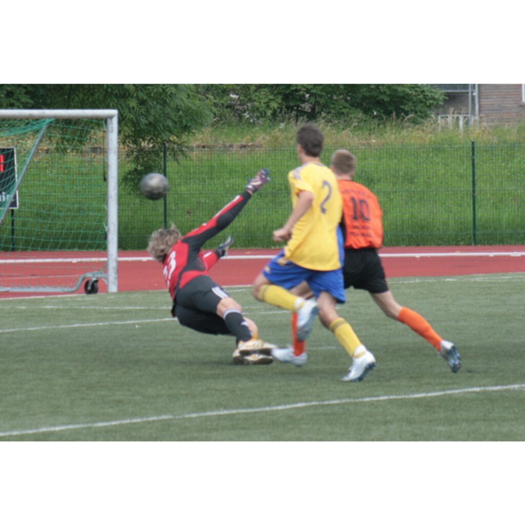 FK "Valka" futbolistiem pirmā vairāk nekā pārliecinošā uzvara pret Staiceles komandu - 5:1
Autors: Aldis Dubļāns