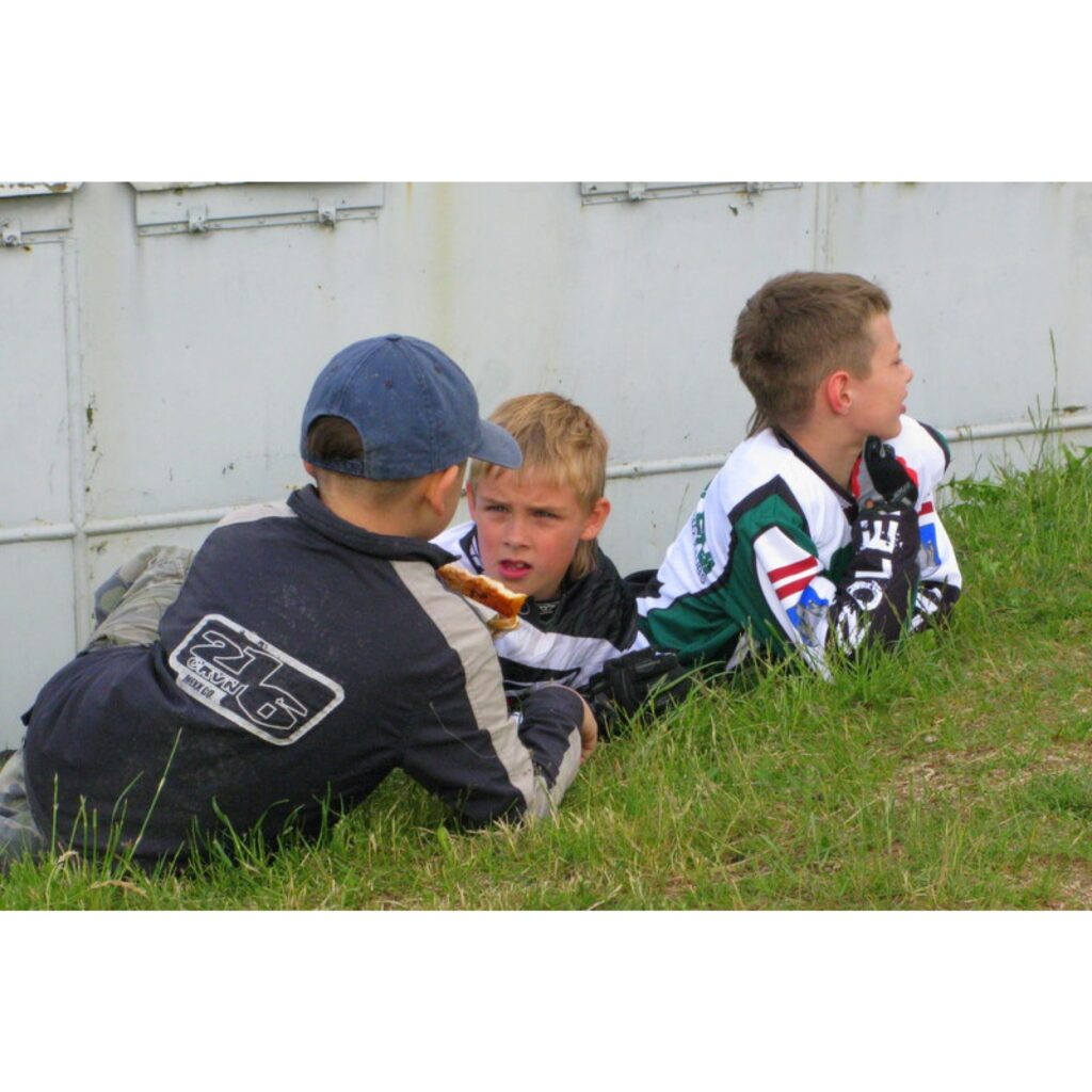 6. jūnijā Smiltenes BMX kluba „Silvas Ziķeri” un Valkas „Alko” sportisti piedalījās 21. Latvijas Nacionālā BMX čempionāta 2. posmā un Valmieras pagasta kausa izcīņā Open un Super Pro grupās. Trasē bija ko redzēt, azartiskas un dinamiskas...
Autors: Santa Sinka
