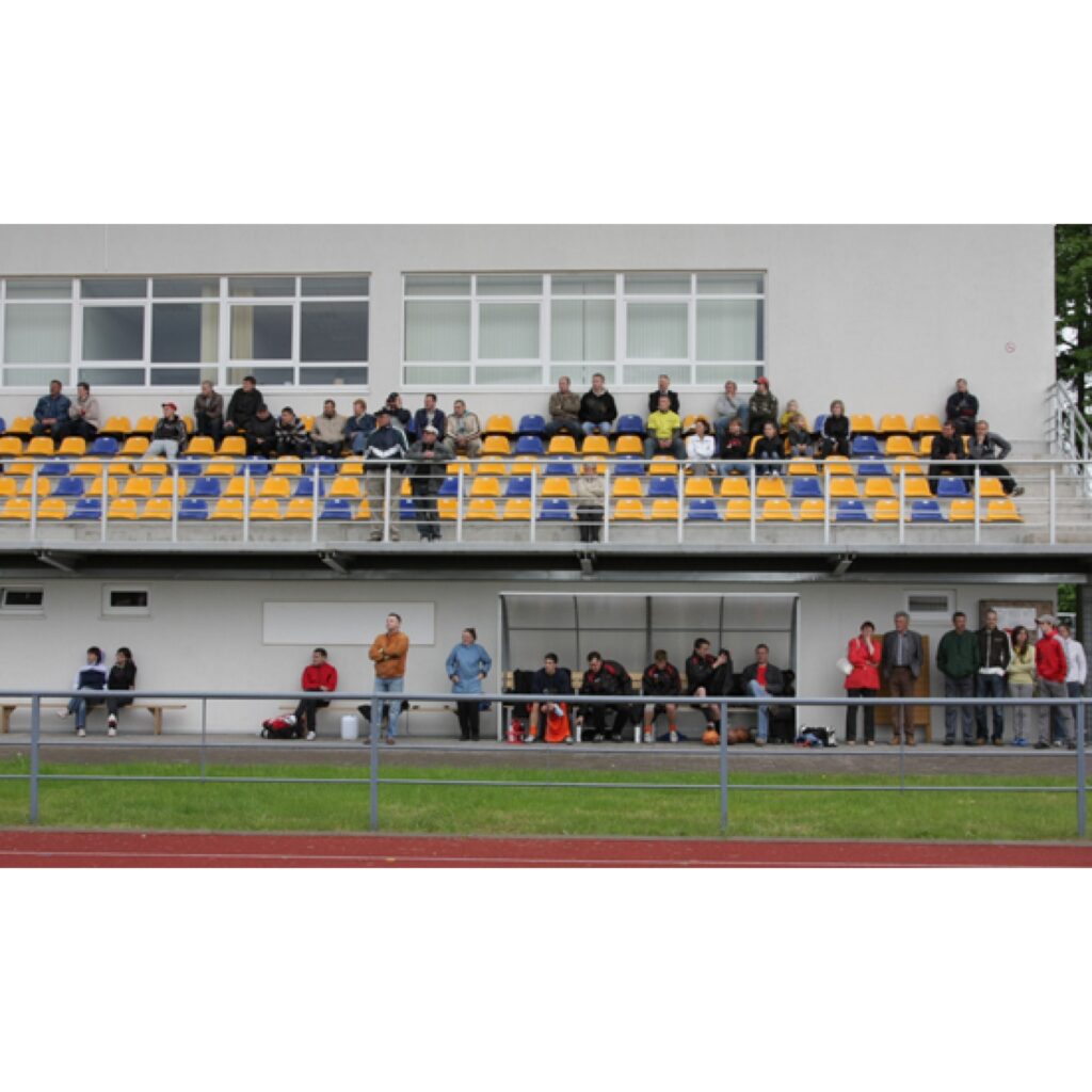 Vidzemes 2. līgas čempionātā FK "Valka" ir guvusi uzvaru pār FK "Upesciems" - 2:1. Pēc visām iepriekšējām neveiksmēm šī uzvara vieš cerības, jo pretinieki ir pērnā gada vicečempioni.
Autors: Aldis Dubļāns