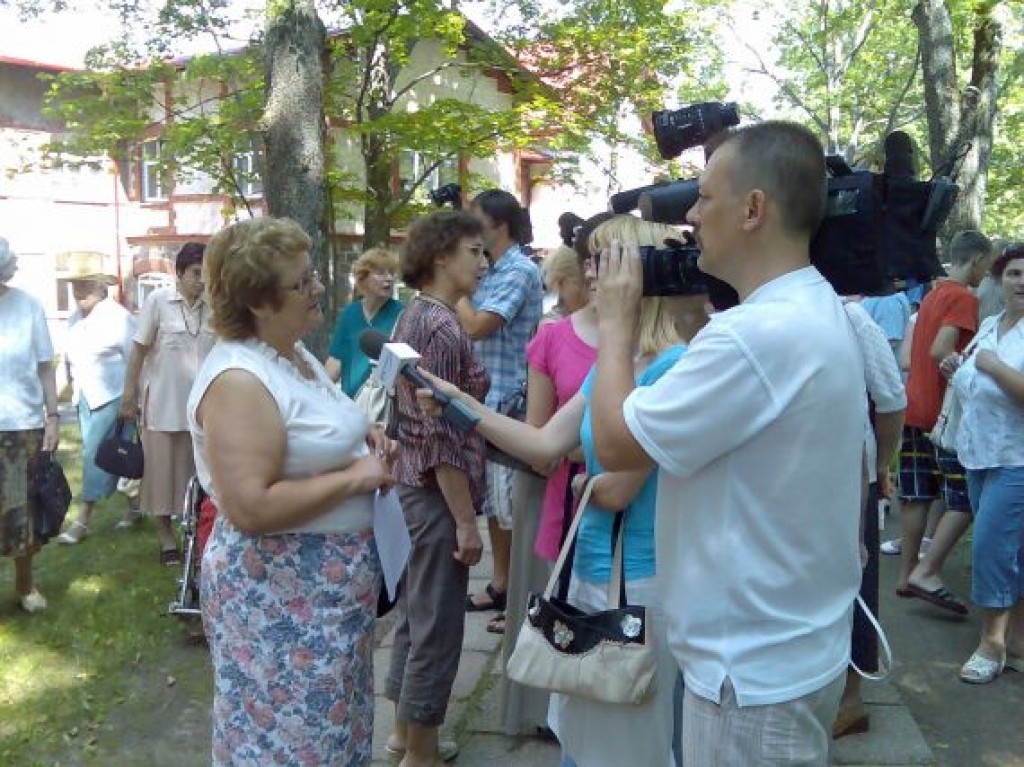 Intervē Aiju Barču.
Autors: Guntis Gāle