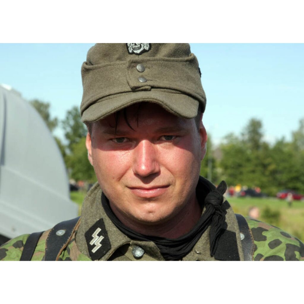 Piektdien un sestdien Valgā bija unikāls pasākums – I Starptautiskās kara vēstures dienas. To ietvaros notika vēstures tematiskā konference, pilsētas militārā ekskursija, kara inventāra un citu senlaicīgu priekšmetu gadatirgus, kara mašīnu...
Autors: Aldis Dubļāns