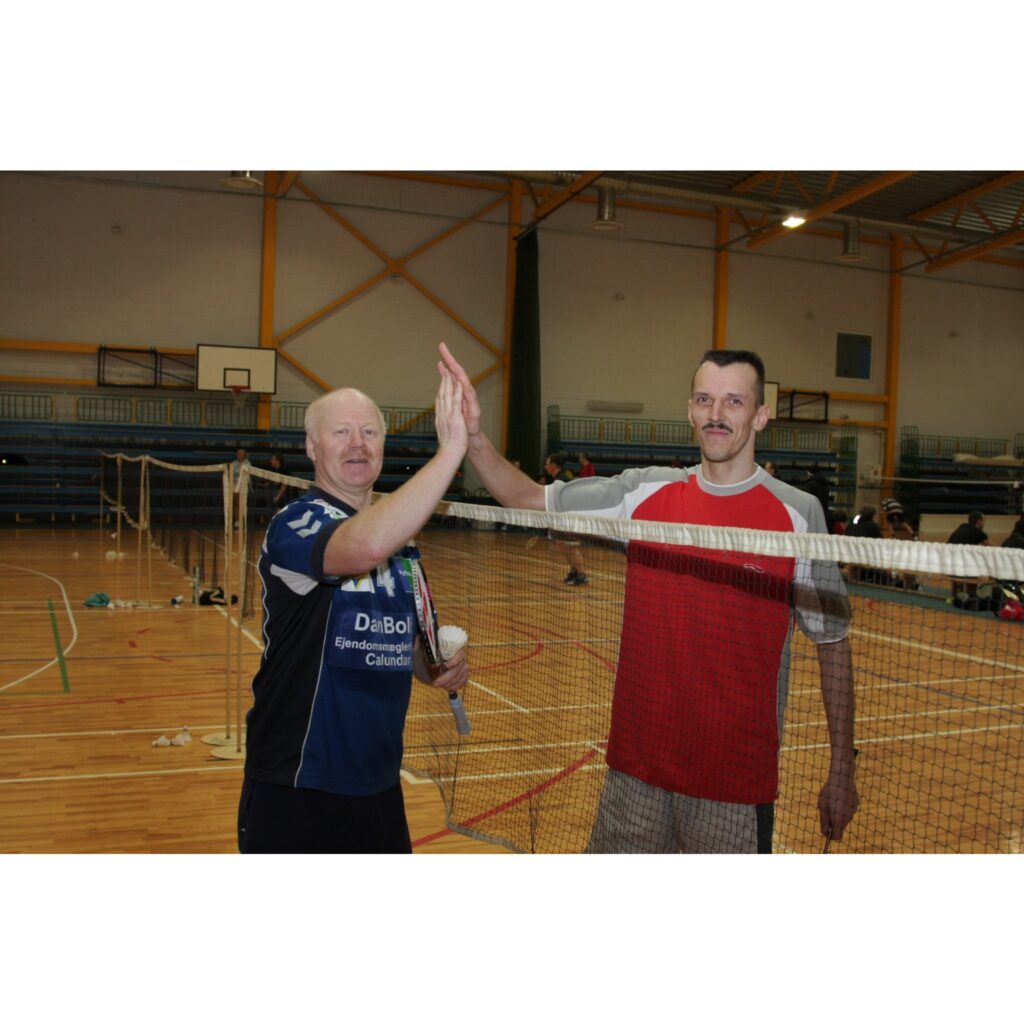 Latvijas Amatieru badmintona līgas čempionāta 4. kārta, kas notika Valkas ģimnāzijas sporta hallē. Tekstuālo informāciju par sacensībām lasiet laikrakstā "Ziemeļlatvija".
Autors: Aldis Dubļāns