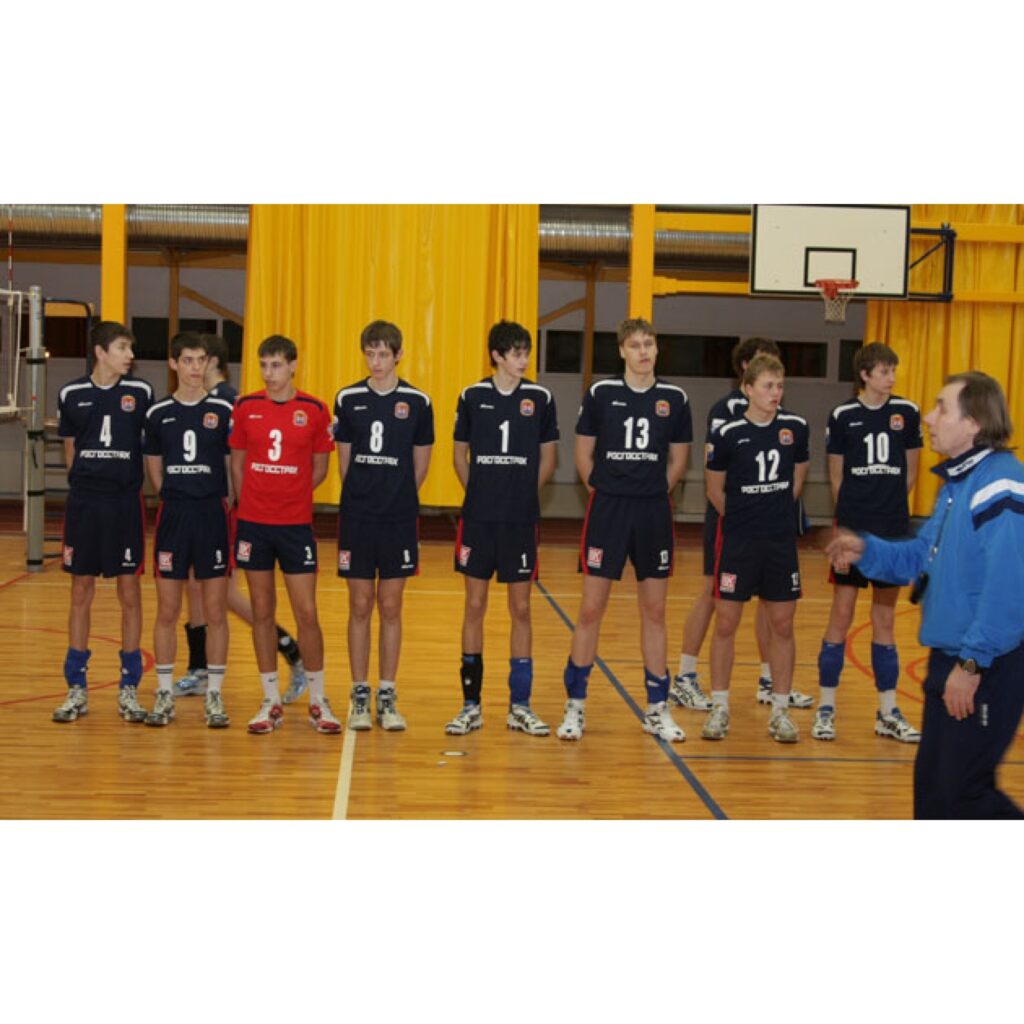  Pēc izšķirošās spēles starp Baltkrieviju un Krieviju, kurā uzvarēja baltkrievi, Latvijas U18 izlase palika 3. vietā.
Autors: Aldis Dubļāns