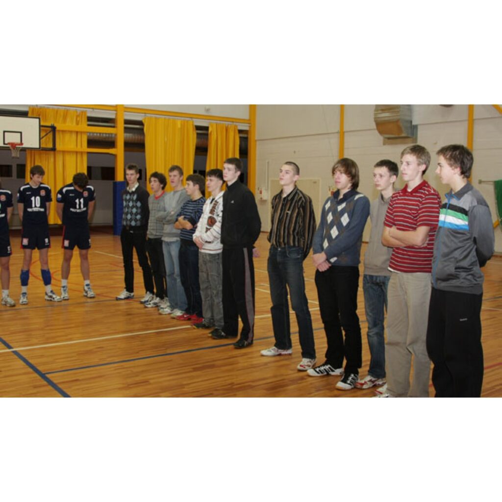  Pēc izšķirošās spēles starp Baltkrieviju un Krieviju, kurā uzvarēja baltkrievi, Latvijas U18 izlase palika 3. vietā.
Autors: Aldis Dubļāns