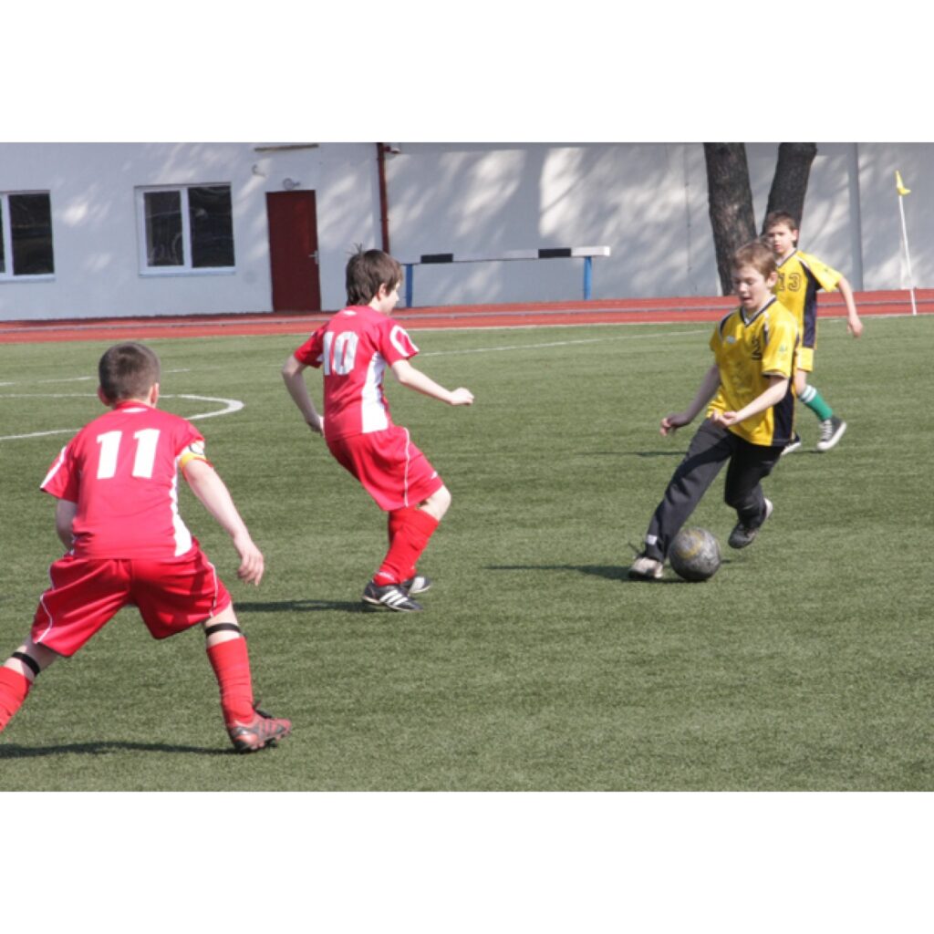 Sestdien un svētdien Valkas pilsētas stadionā notika tradicionālais Valkas novada BJSS rīkotais futbola turnīrs “Pavasaris 2010” U-13 un U-10 vecuma grupās.
Autors: Aldis Dubļāns