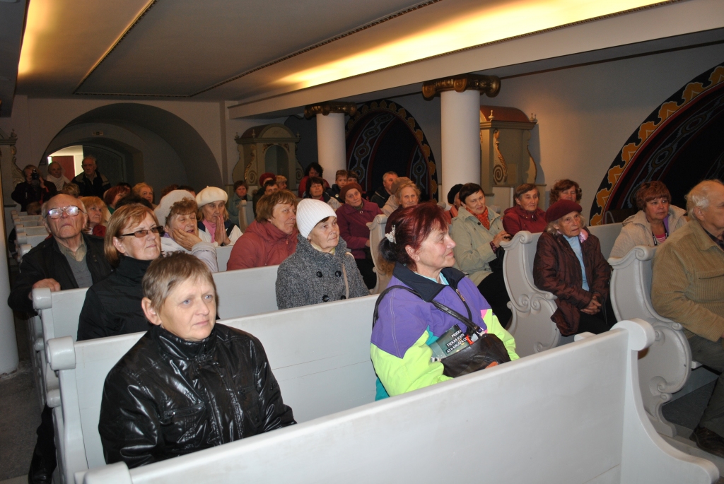 Sarunas, pārdomām...