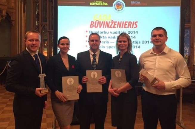 Gints Kukainis
‏@GintsKukainis
Latvijas būvniecības gada balvā 2014 Smiltenei 3.vieta nominācijā Jauna inženierbūve par ātruma mērīšanas displejiem
Autors: PUBLICITĀTES