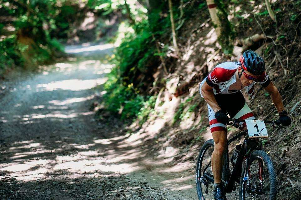 Nopietnāko konkurenci viņiem sola sagādāt pēdējo gadu Latvijas čempions un vienīgais latvietis pasaules MTB ranga TOP 100 skaitā Matīss Preimanis. 
Autors: PUBLICITĀTES