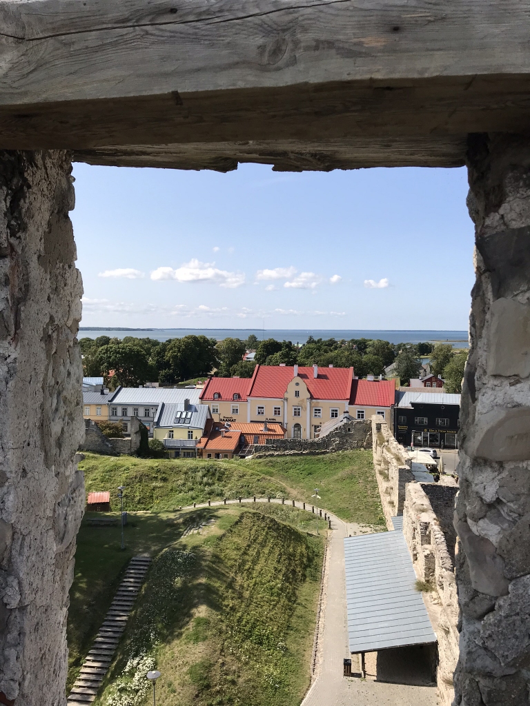 Hāpsalu pils