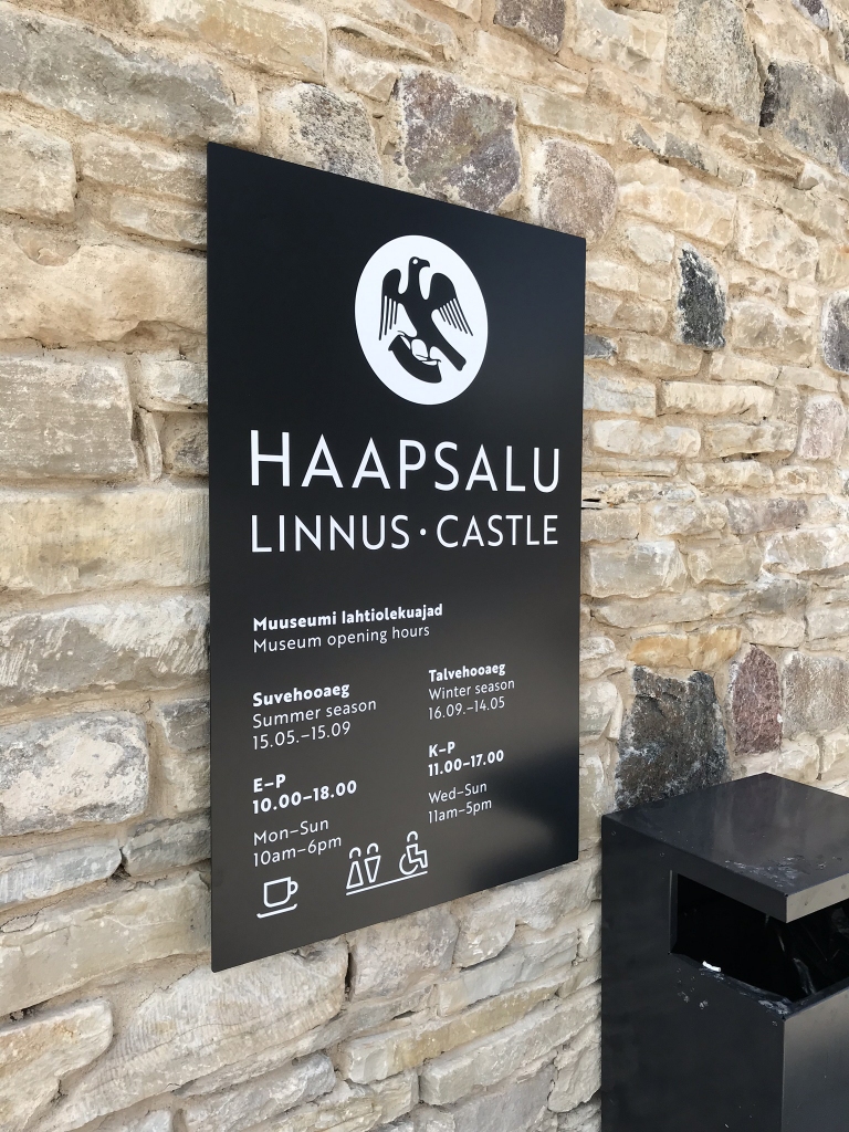 Hāpsalu pils