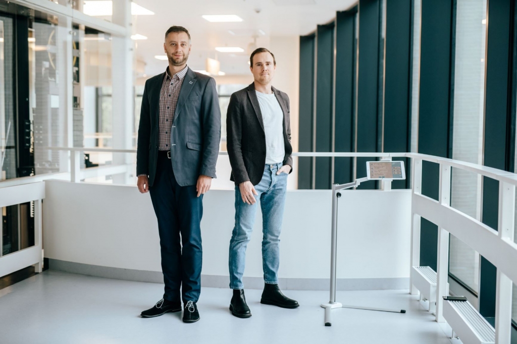 Dr. Jānis Šlēziņš un Kristaps Krafte