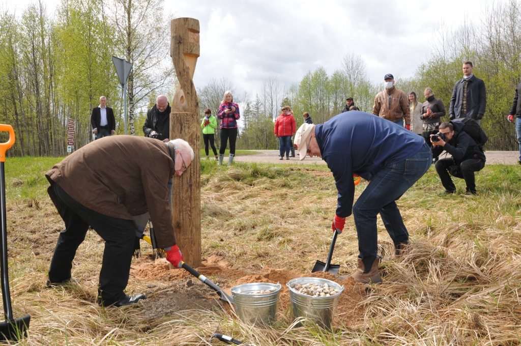 Aluksniesiem.lv raksta attēla aizvietotājs