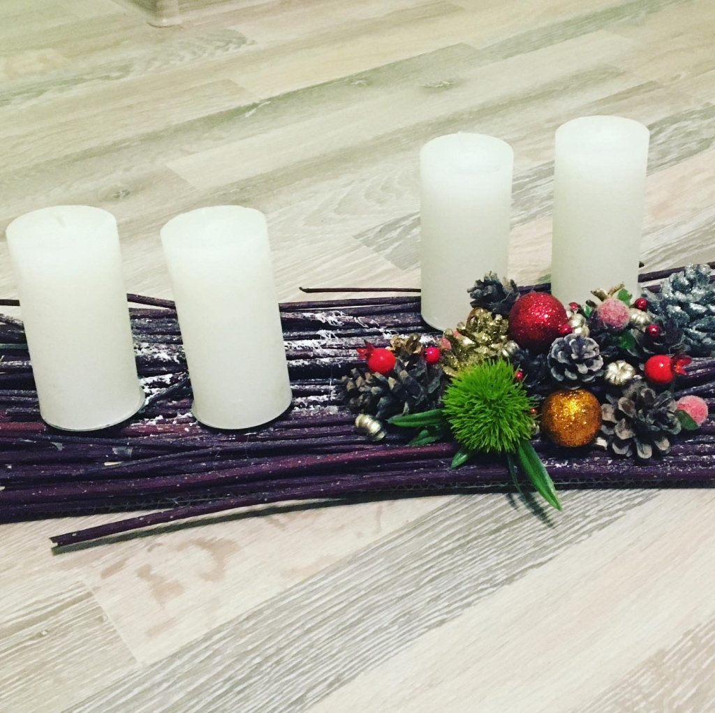 "Iesūtu savus veidotos Adventes dekorus," raksta mums Līga Lutere - Kārkliņa.
Autors: Līga Lutere - Kārkliņa