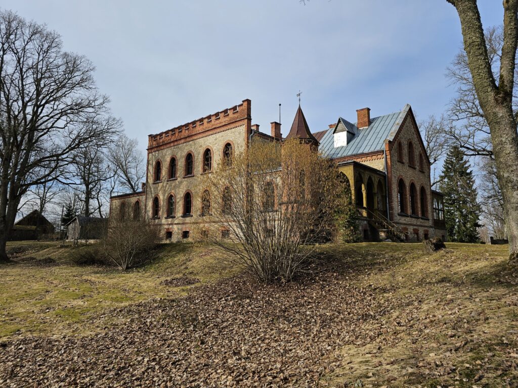 Zvārtavas pils