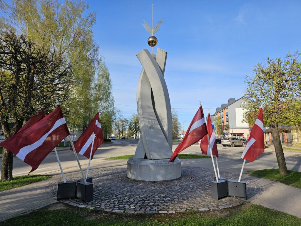 Aluksniesiem.lv raksta attēla aizvietotājs